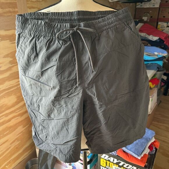 Columbia Swim Shorts - Picture 1 of 5